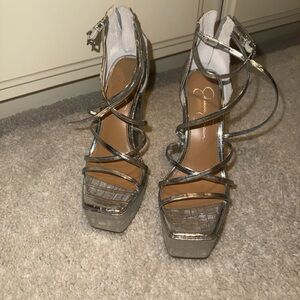 Jessica simpson women platform heels animal print sandals size 6 silver
